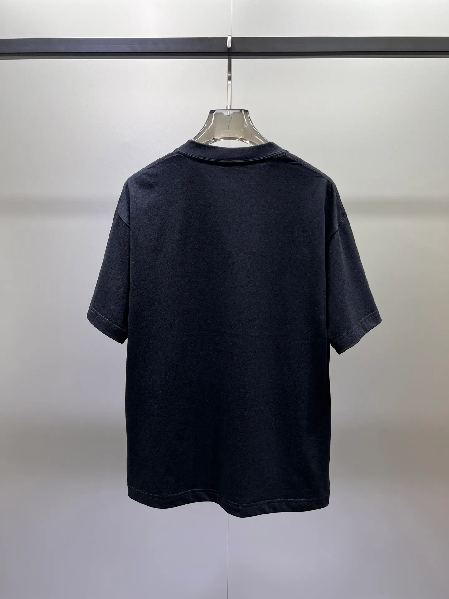 arcteryx🌟New Arrival T T Hot Sale 99 🐎🐎Size：S-XXL Black White 2 （Size ） Size S 110 54 69 21 M 114 56 71 22 L 118 58 73 22 XL 122 60 75 23 2XL 126 62 77 23